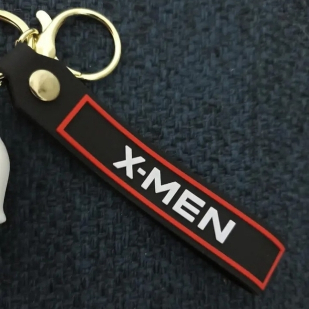 X-Men Storm Keychain - Picture 7 of 7